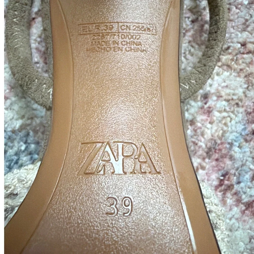 Zara Crochet Slingback Heels Womens 39 Cream Mesh Pointed Toe Boho Kitten Heel
